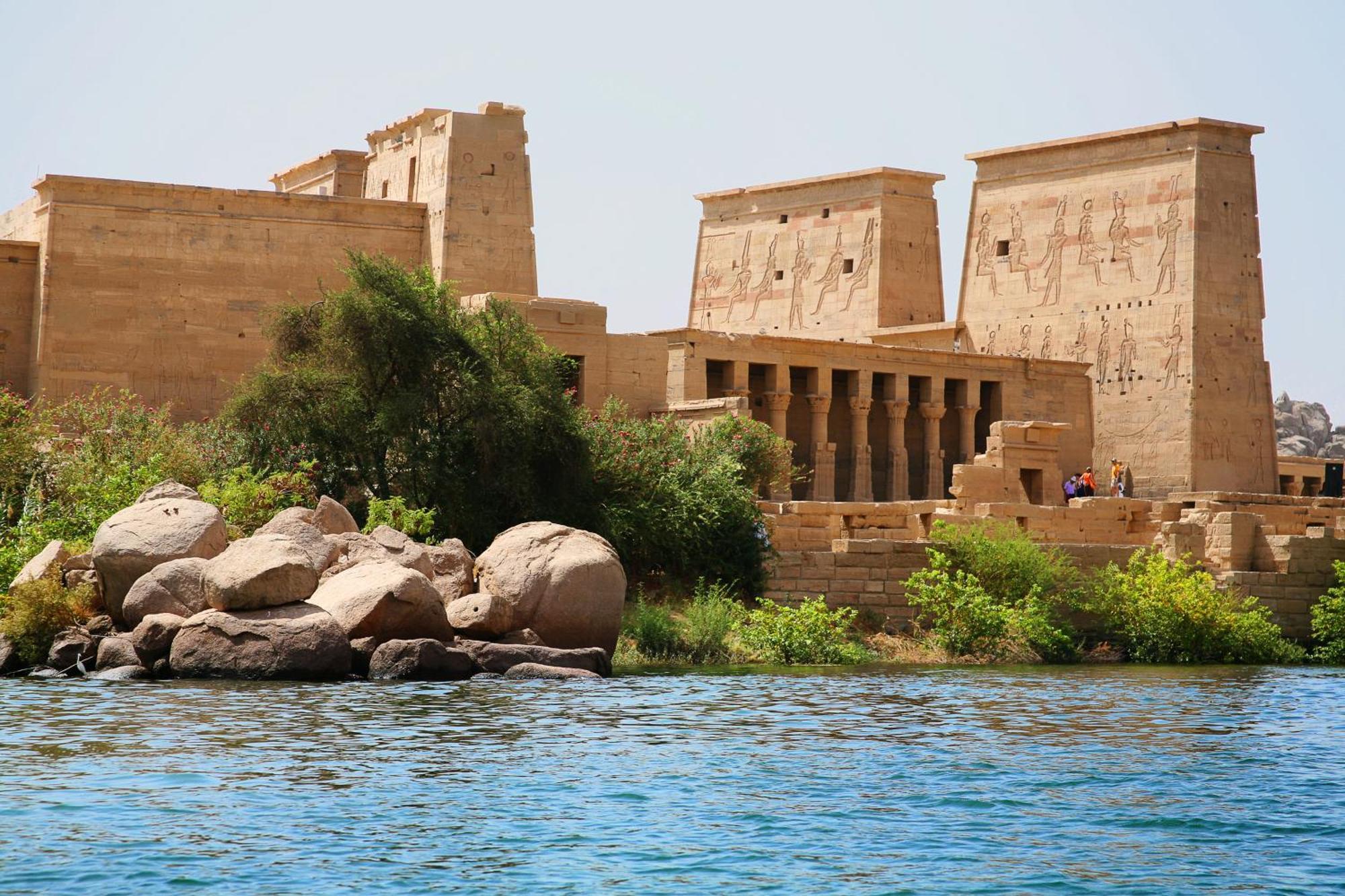 Moevenpick Royal Lily Nile Cruise, Every Monday Four Nights From Luxor, Every Friday Three Nights From Aswan - Including Excursions & Sightseeing Екстер'єр фото