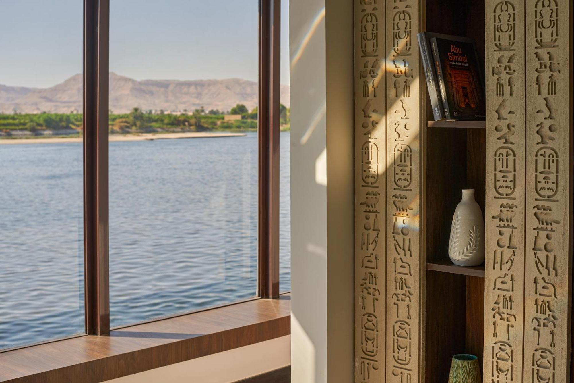 Moevenpick Royal Lily Nile Cruise, Every Monday Four Nights From Luxor, Every Friday Three Nights From Aswan - Including Excursions & Sightseeing Екстер'єр фото